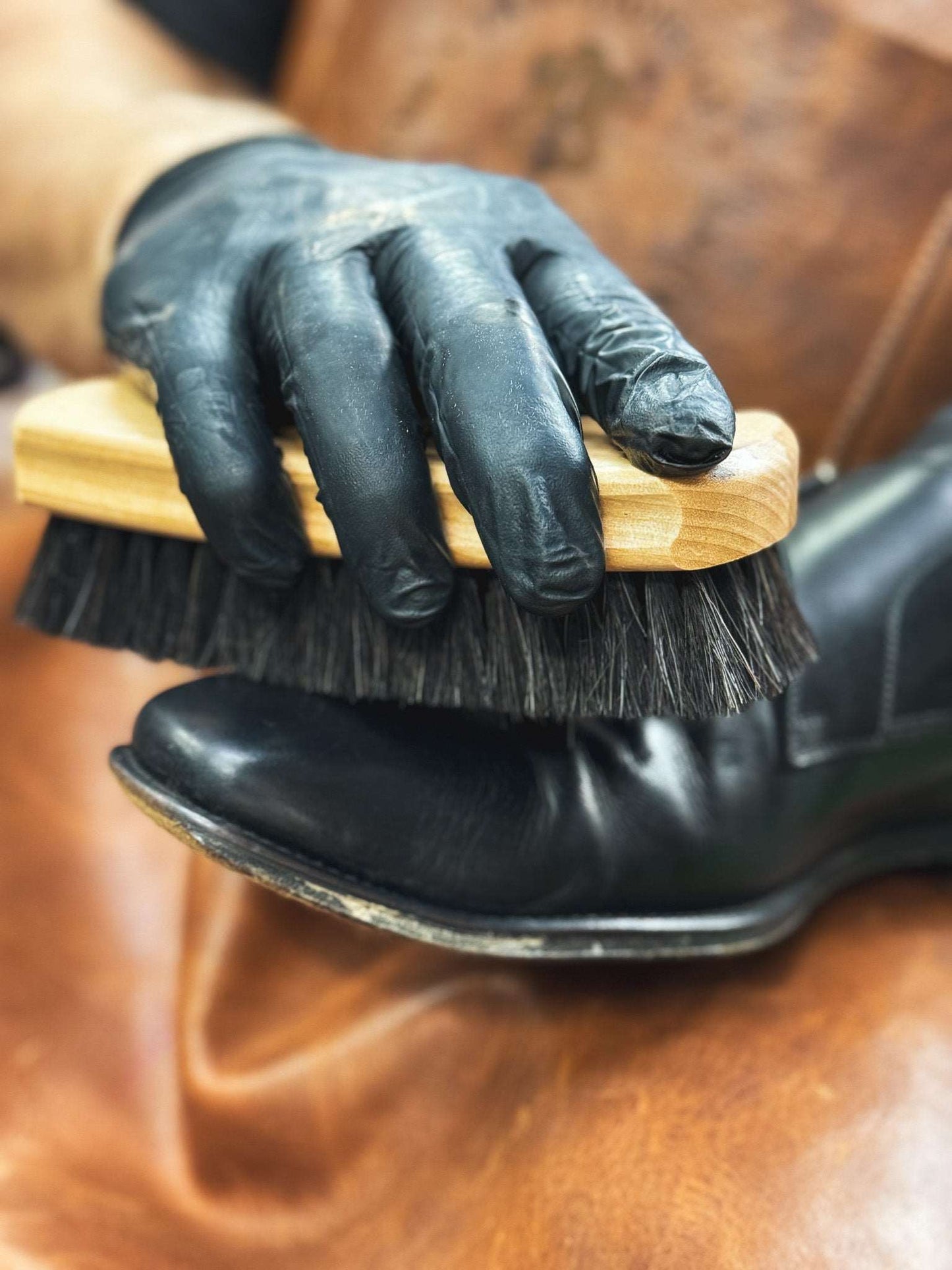 Angelus Horsehair Brush - 6.5"