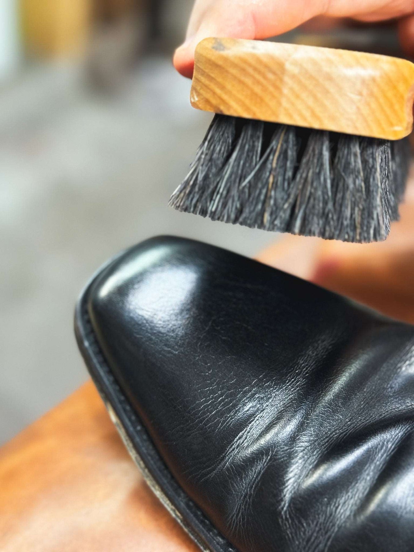 America's Cobbler Professional Shoe Shine Kit